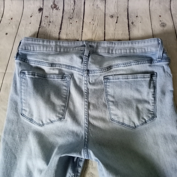 EUC Old Navy ripped Rockstar denim blue jeans - 14P - Picture 6 of 7